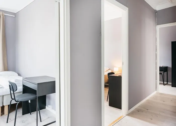 S54 - Private In The Center * Bergen