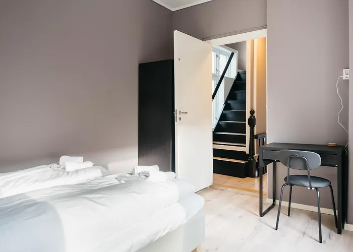 Konukevi S54 - Private In The Center Bergen