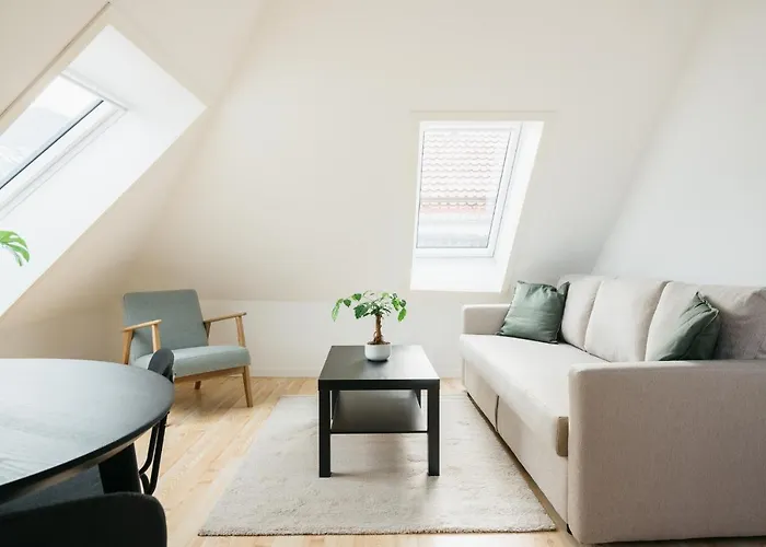 S54 - Private In The Center